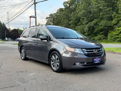 Used 2016 Honda Odyssey Touring image 8