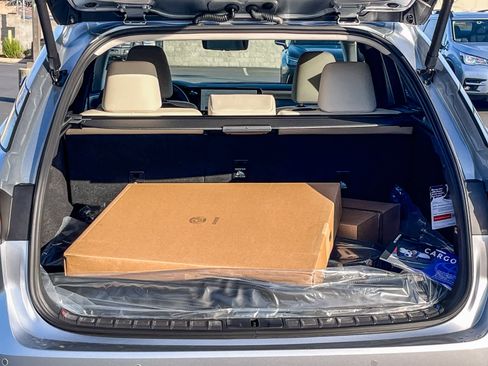 New 2026 Lexus RX 450h Luxury image 11