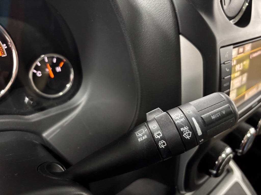 Used 2016 Jeep Compass High Altitude AWD/4WD image 22