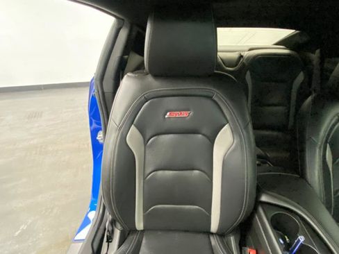Used 2016 Chevrolet Camaro SS image 23