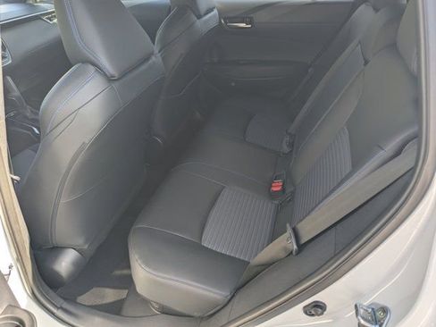 Used 2025 Toyota Corolla Cross w/ Convenience Package image 17