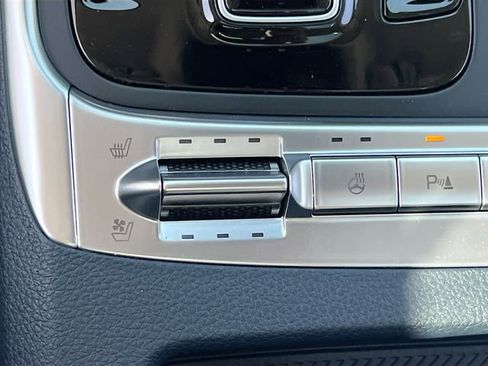 New 2026 Kia Carnival SX Prestige FWD image 21