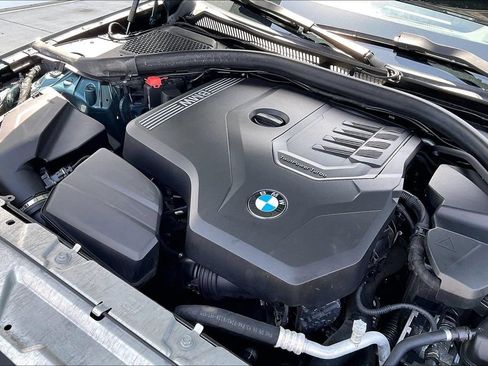 Used 2020 BMW 330i xDrive Sedan w/ Premium Package AWD/4WD image 31