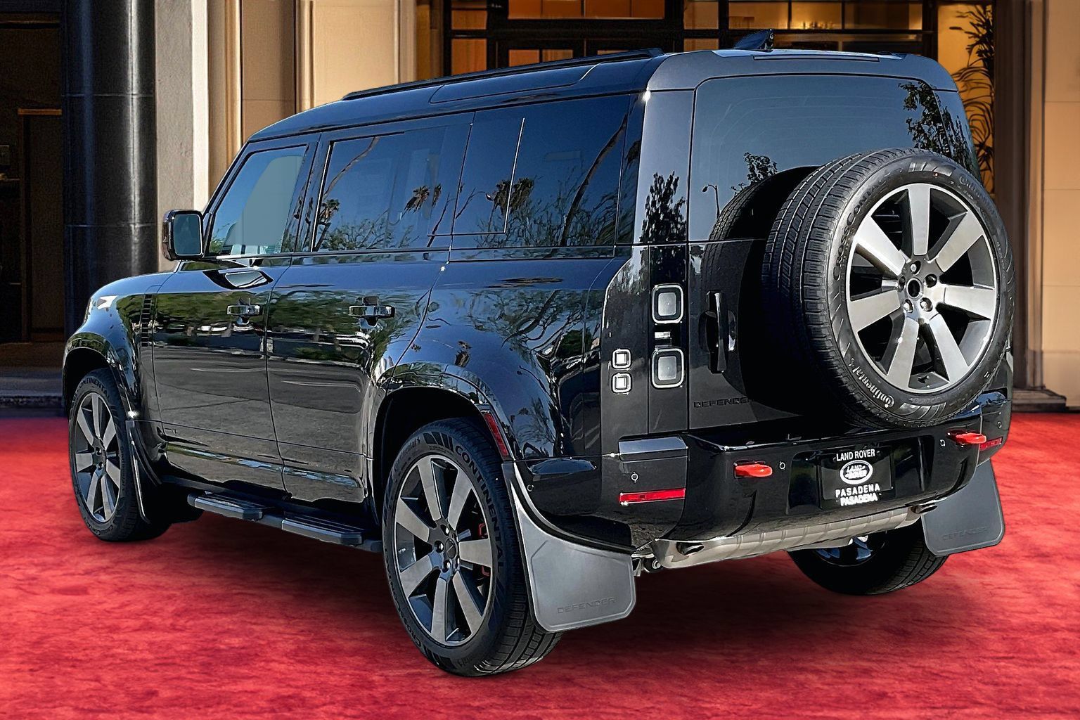 New 2026 Land Rover Defender 110 X AWD/4WD image 4