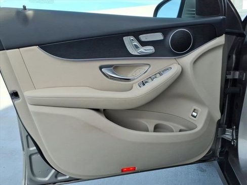 Certified 2022 Mercedes-Benz GLC 300 image 13