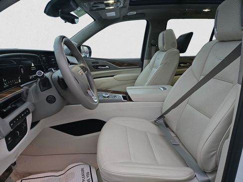 Certified 2024 Cadillac Escalade Sport Platinum w/ LPO, ONYX Package image 10