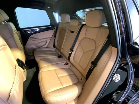 Used 2024 Porsche Macan Turbo image 20