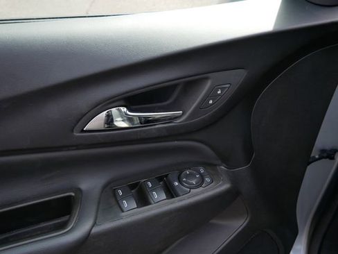 Used 2024 Chevrolet Equinox LT image 15