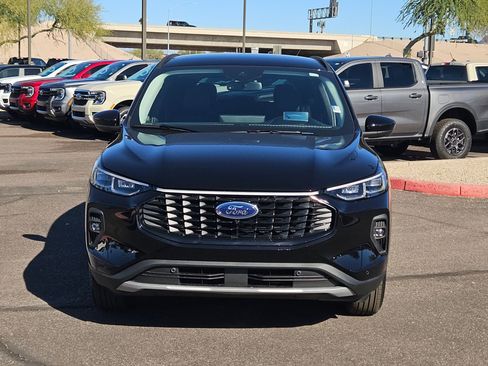 New 2026 Ford Escape SE w/ PHEV Premium Package image 2