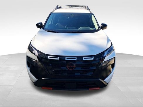 New 2026 Nissan Rogue Rock Creek image 9