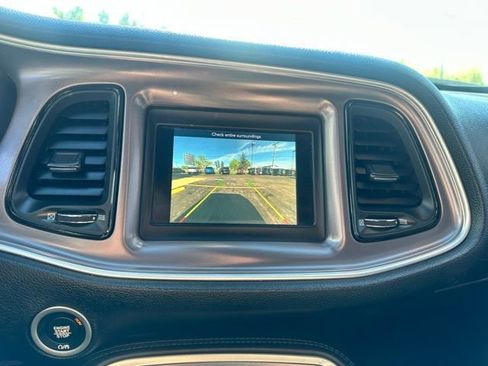 Used 2019 Dodge Challenger SXT w/ Driver Convenience Group image 22