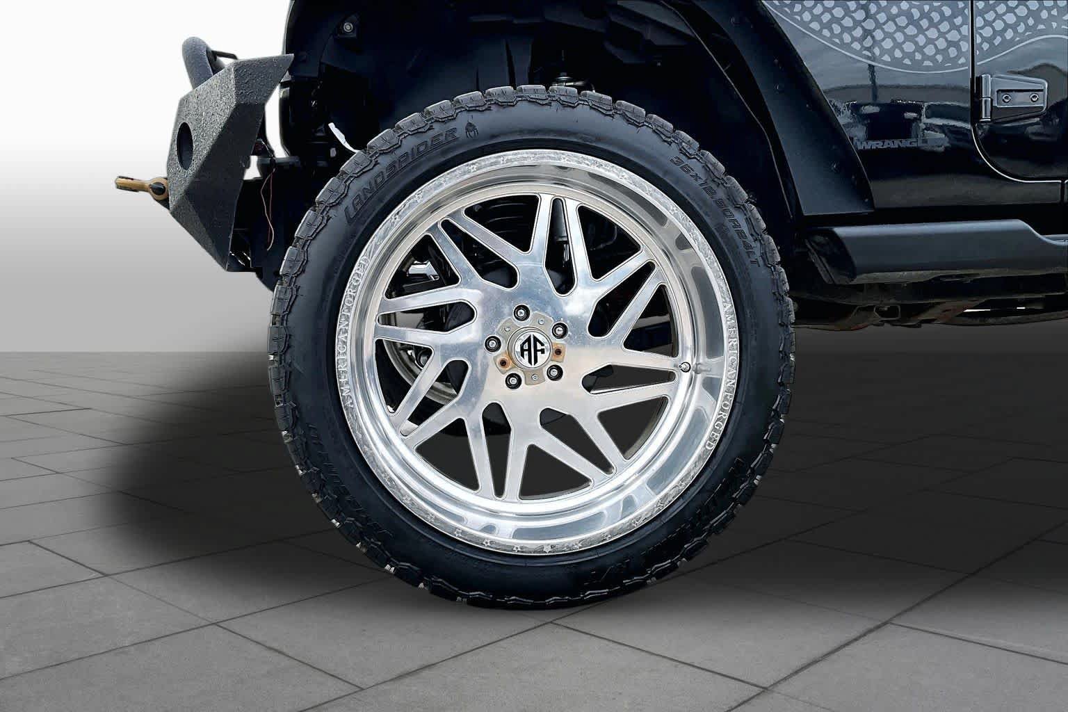 Used 2014 Jeep Wrangler Unlimited Sahara AWD/4WD image 11