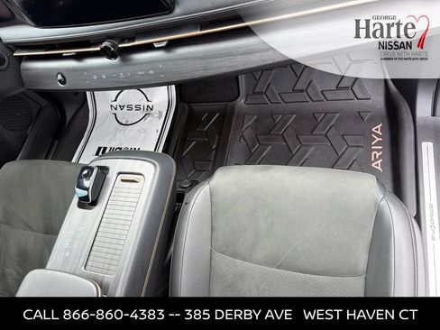 Certified 2024 Nissan Ariya AWD image 32