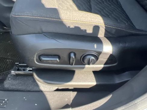 Used 2021 Chevrolet Equinox LT image 20