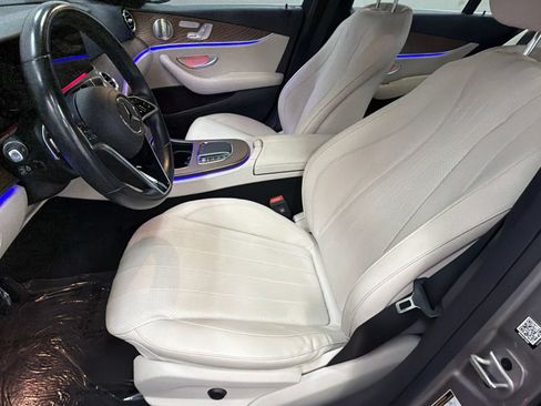 Used 2023 Mercedes-Benz E 350 4MATIC Sedan image 25