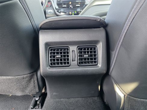 Used 2023 Toyota Camry XSE image 16