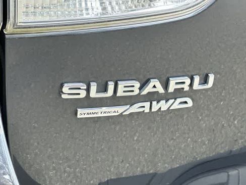 Used 2019 Subaru Forester Premium AWD/4WD image 25