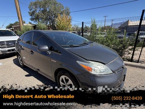 Used 2014 Toyota Prius Three FWD image 1