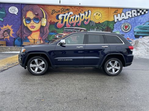 Certified 2016 Jeep Grand Cherokee Limited w/ Luxury Group II image 2