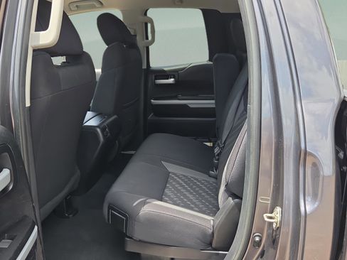 Used 2019 Toyota Tundra SR5 w/ SR5 Upgrade Package RWD image 10