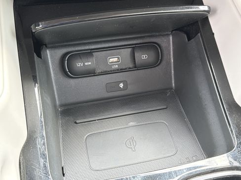 Used 2020 Kia Telluride EX w/ EX Premium Package FWD image 15