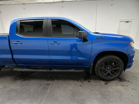Used 2024 Chevrolet Silverado 1500 RST w/ Z71 Off-Road Package image 10