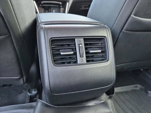 Used 2019 Honda Accord Touring image 18