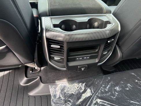 New 2026 RAM 1500 Big Horn AWD/4WD image 21