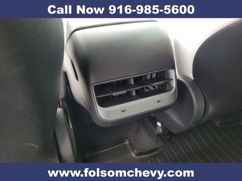 Used 2021 Tesla Model Y Long Range image 22