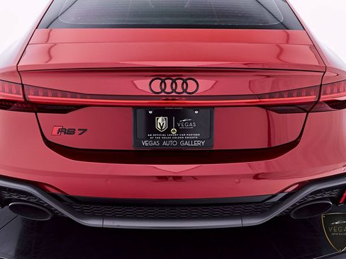 Used 2024 Audi RS 7 Performance AWD/4WD image 28