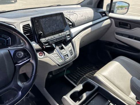 Used 2018 Honda Odyssey EX-L image 19
