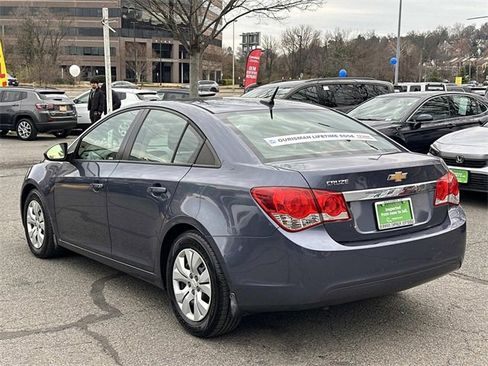 Used 2014 Chevrolet Cruze LS image 4