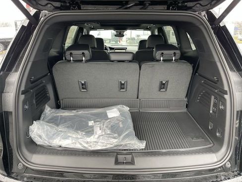 New 2026 GMC Acadia Denali w/ Super Cruise Package image 25