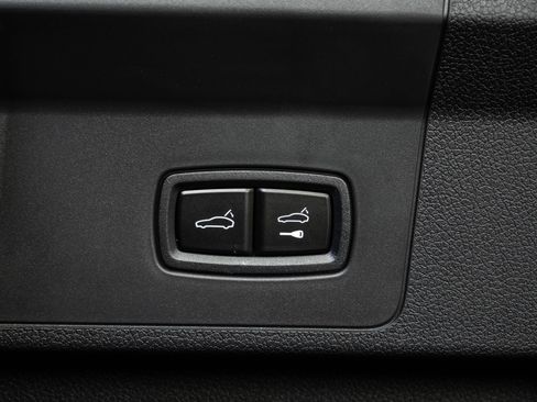 New 2026 Porsche Panamera 4 AWD/4WD image 33