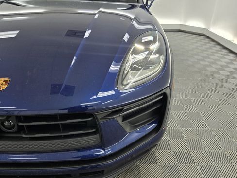 New 2026 Porsche Macan AWD/4WD image 11