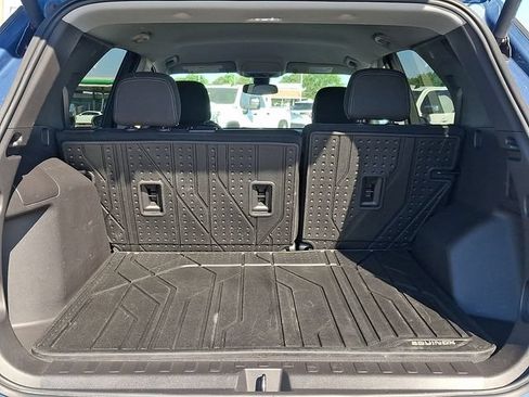 Used 2024 Chevrolet Equinox LT w/ LPO, Floor Liner Package FWD image 26