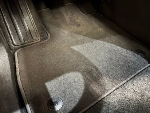 Used 2023 Buick Enclave Essence w/ Experience Buick Package image 16