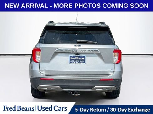 Used 2020 Ford Explorer XLT w/ Equipment Group 202A AWD/4WD image 7
