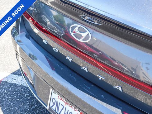 Used 2021 Hyundai Sonata Limited FWD image 9