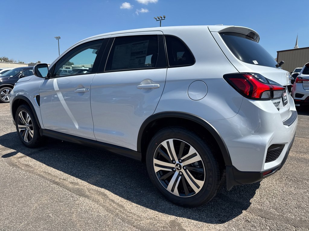 New 2027 Mitsubishi Outlander Sport SE FWD image 6