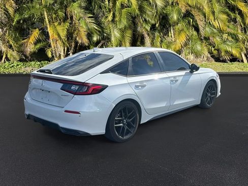 Used 2024 Honda Civic Sport image 4