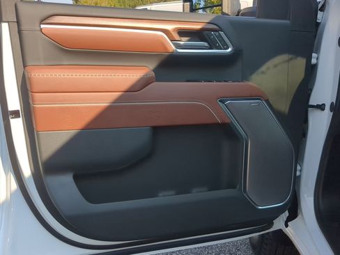 New 2025 GMC Sierra 3500 Denali Ultimate image 23