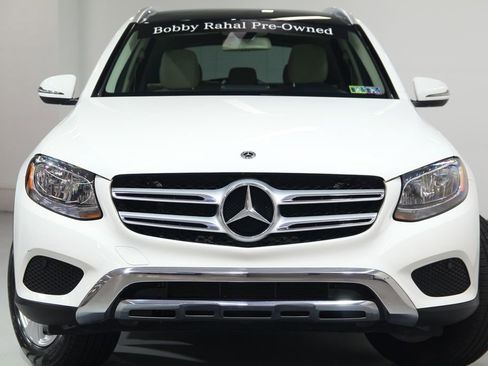 Used 2018 Mercedes-Benz GLC 300 4MATIC image 8