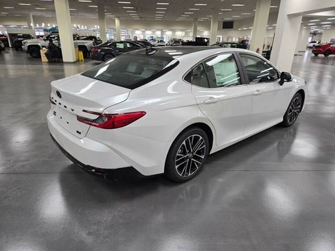 New 2026 Toyota Camry XLE image 5