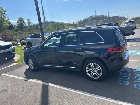 Used 2021 Mercedes-Benz GLB 250 4MATIC image 4