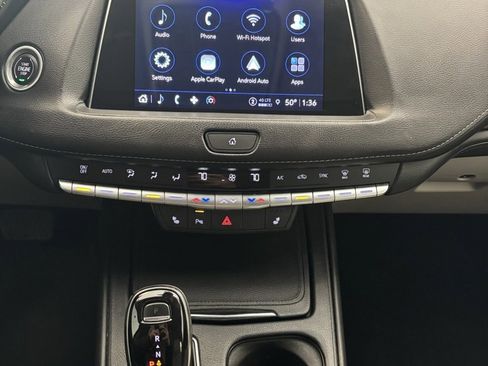 Certified 2022 Cadillac XT4 Luxury image 16