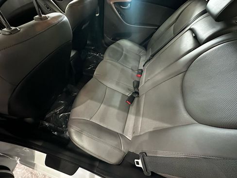 Used 2016 Hyundai Elantra Limited w/ Option Group 04 image 11