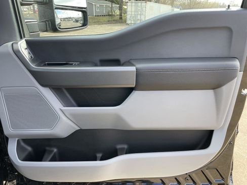 New 2026 Ford F250 XL w/ STX Appearance Package image 44