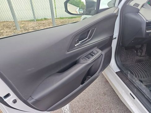 Used 2026 Toyota Prius AWD image 8