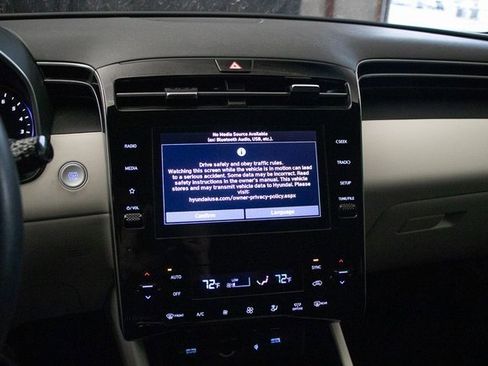 Used 2024 Hyundai Tucson SEL image 32